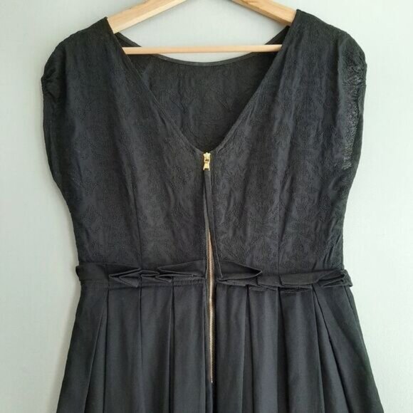 MARC by Marc Jacobs Sleeveless Knee Length Dress Black Lace Bodice Sz 4 - Picture 9 of 16